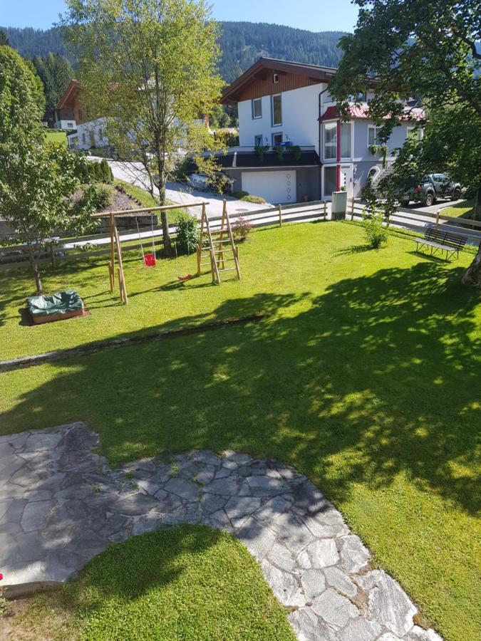 Landhaus Theresia Sankt Martin am Tennengebirge Eksteriør bilde